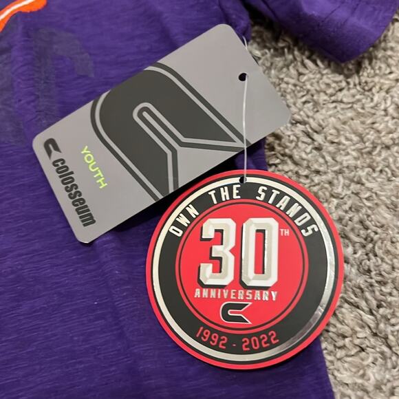 NWT Colosseum Youth CLEMSON YOUTH Large (16-18) Purple T-Shirt Emblem unisex - Picture 4 of 16